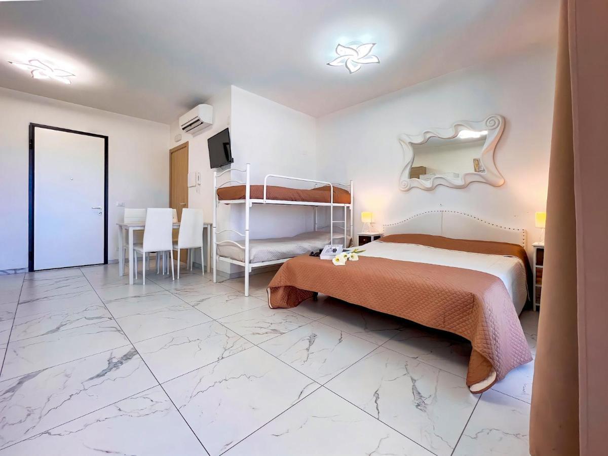Zeus Appartement Bibione Buitenkant foto
