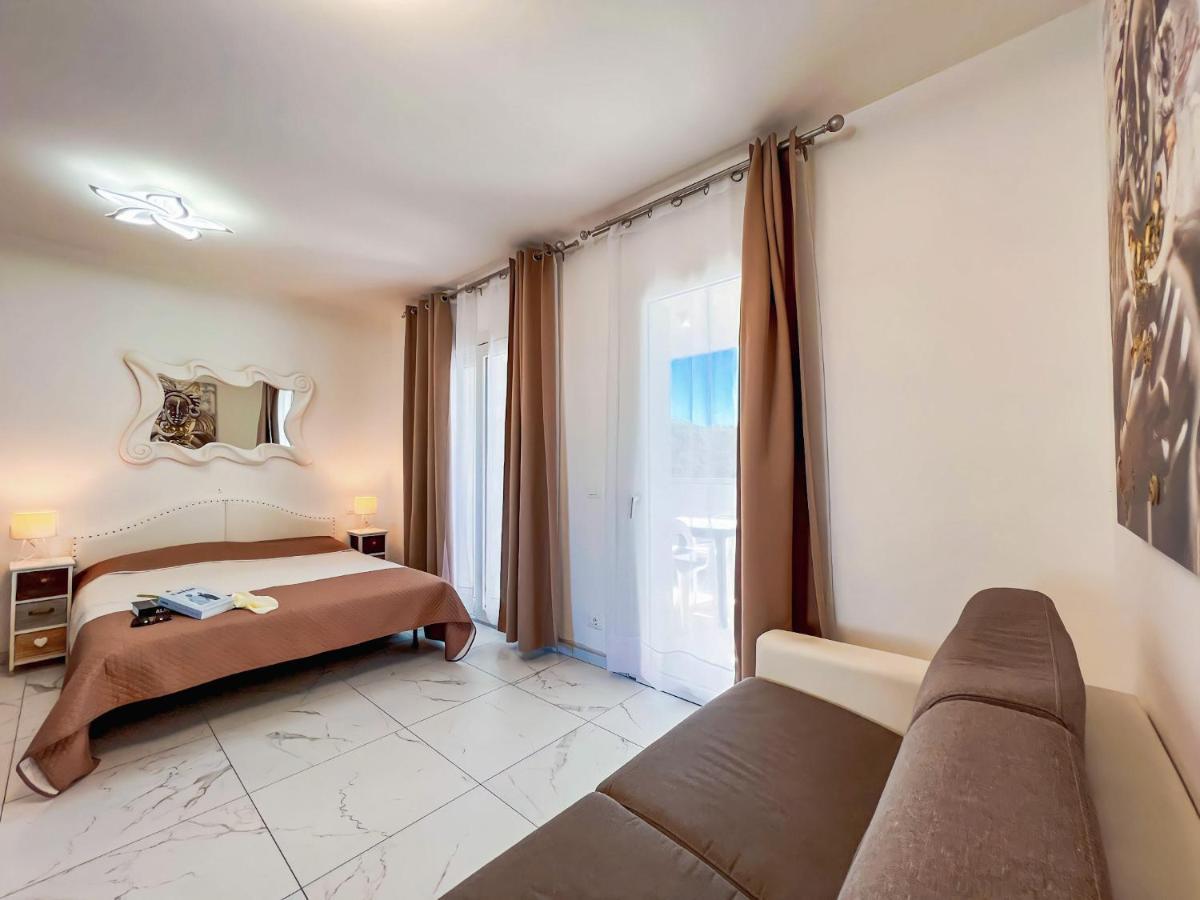 Zeus Appartement Bibione Buitenkant foto