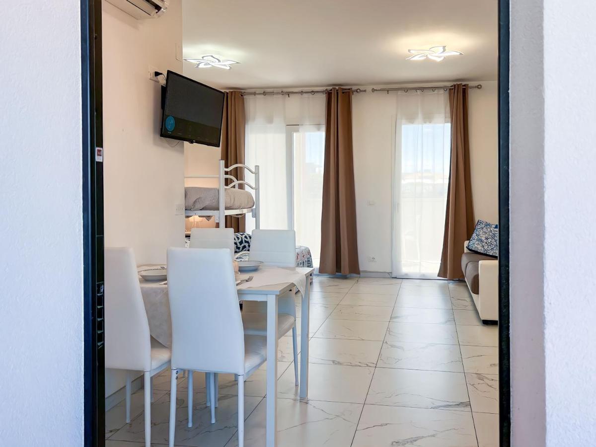 Zeus Appartement Bibione Buitenkant foto