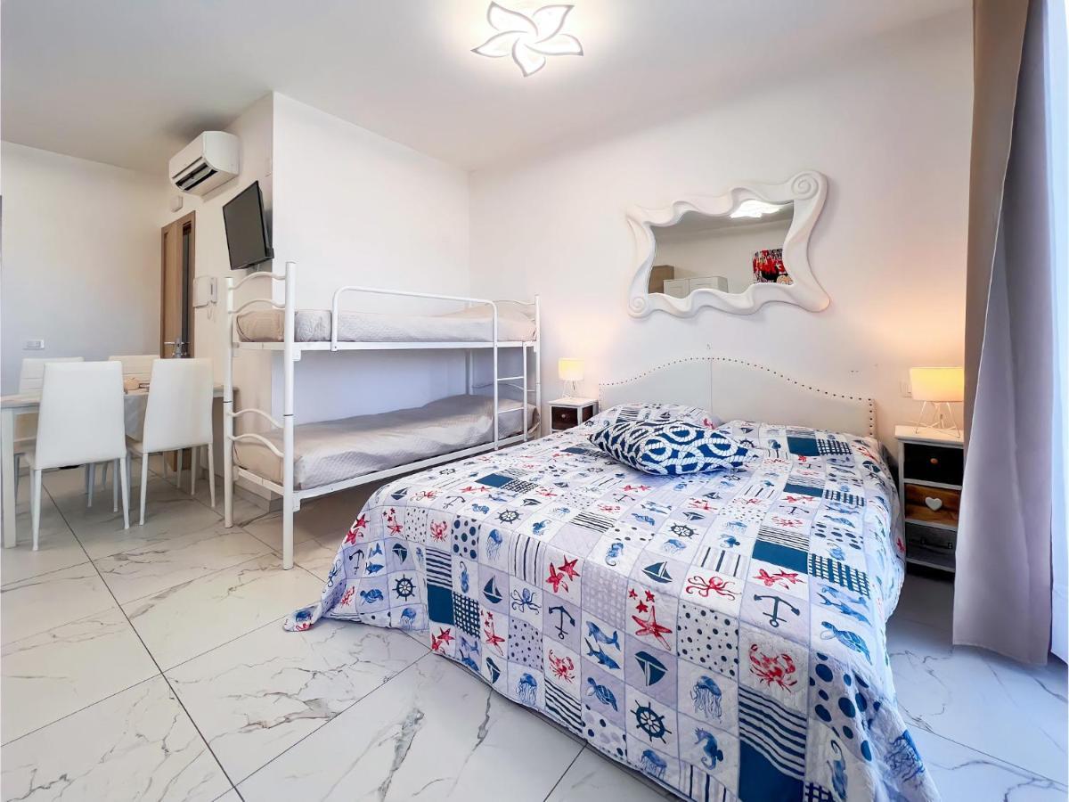 Zeus Appartement Bibione Buitenkant foto